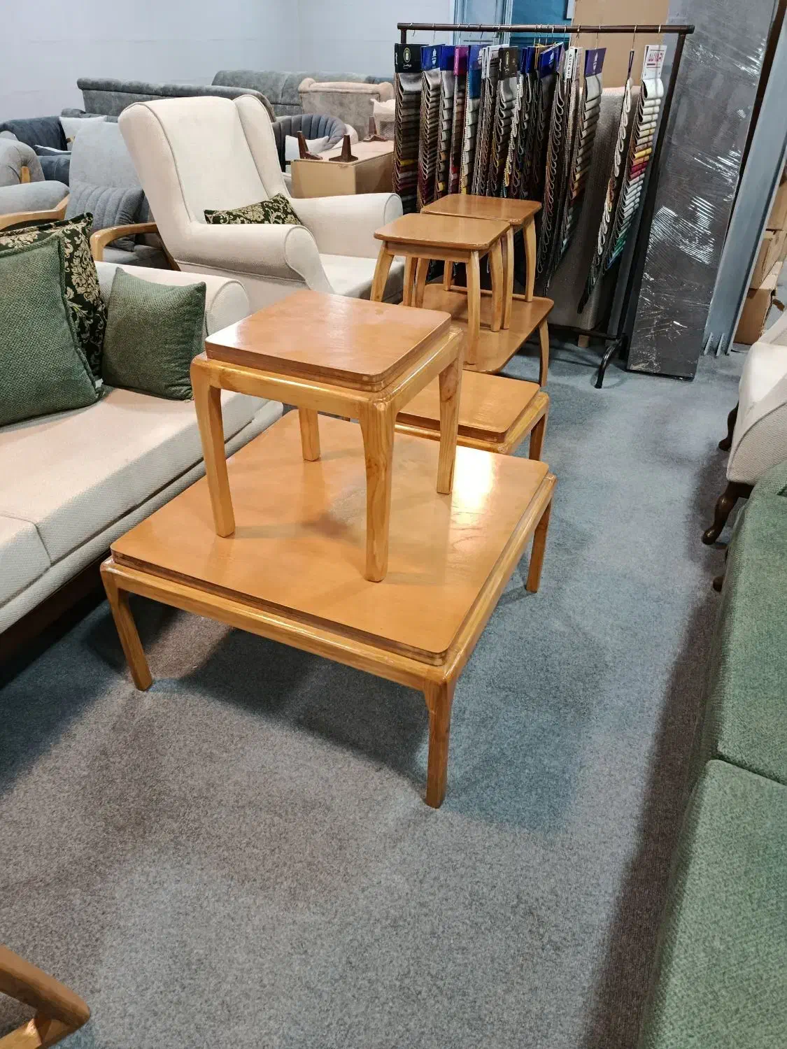 جلومبلی چوبی و شرکتی|مبلمان خانگی و میز عسلی|شوشتر, |دیوار