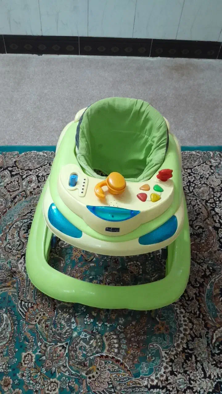 رو روک،گهواره|کالسکه و لوازم جانبی|خرمآباد, |دیوار