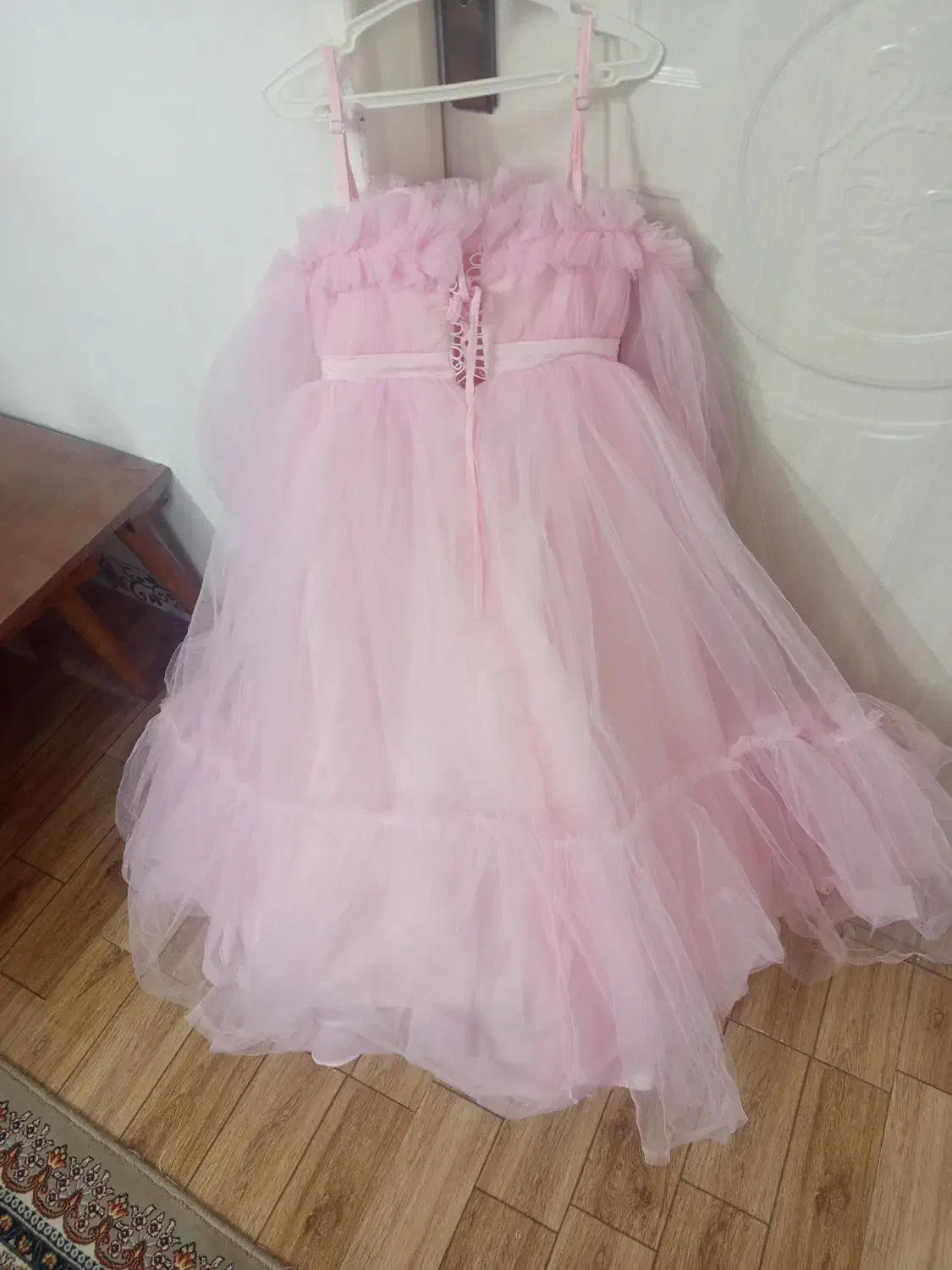 لباس عروس بسیار شیک تمیز|لباس|چهارباغ, |دیوار