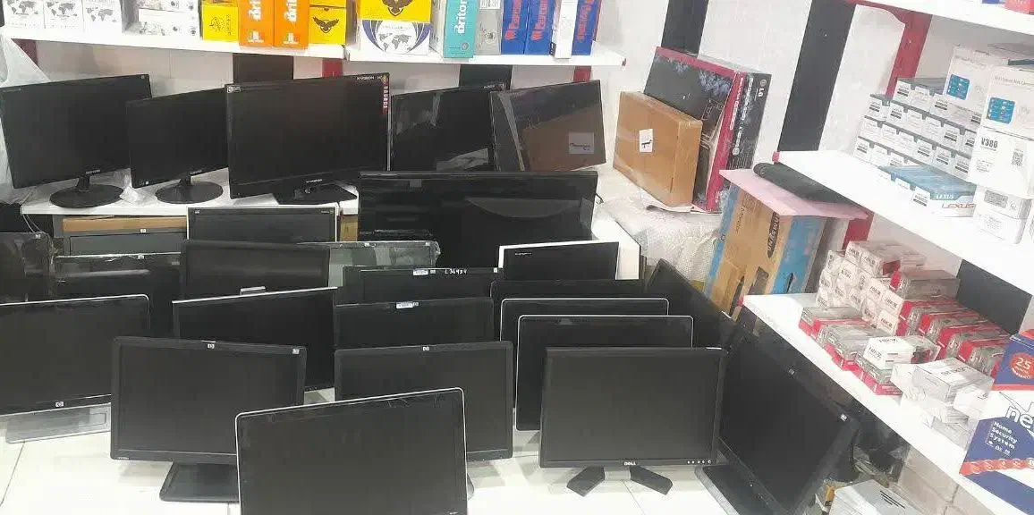 مانیتور استوک مخصوص دوربین امنیت برتر مسکن|قطعات و لوازم جانبی رایانه|کرمانشاه, |دیوار