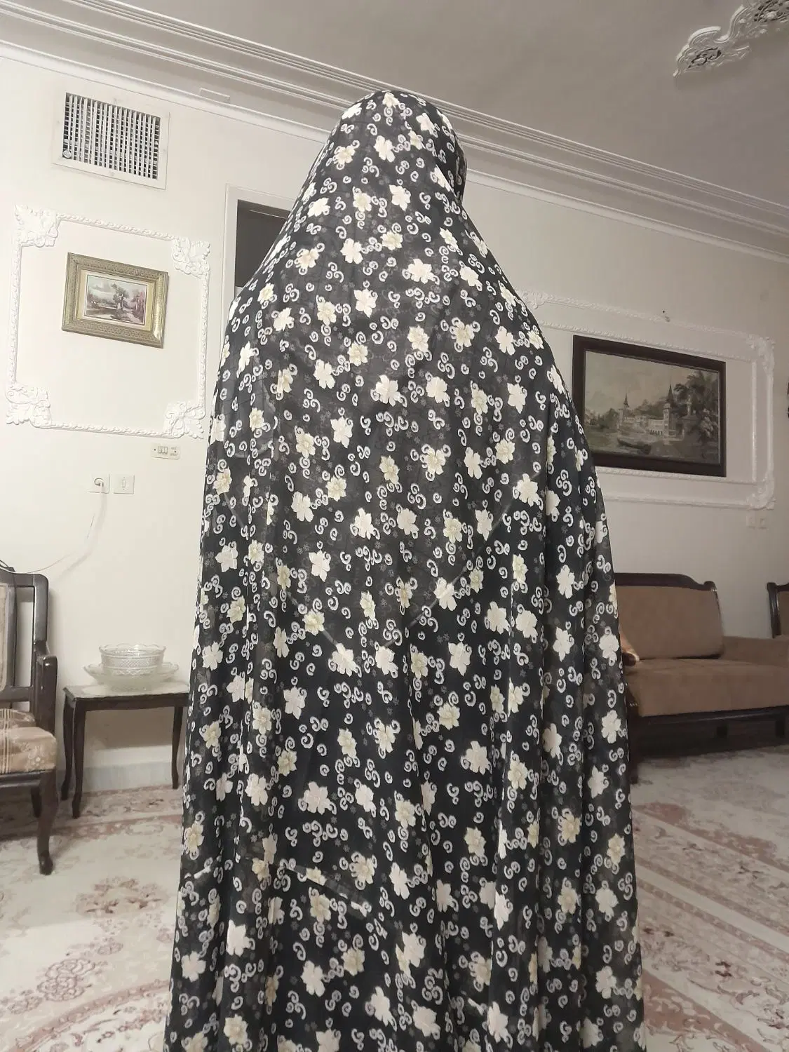 چادر مجلسی|لباس|سمنان, |دیوار