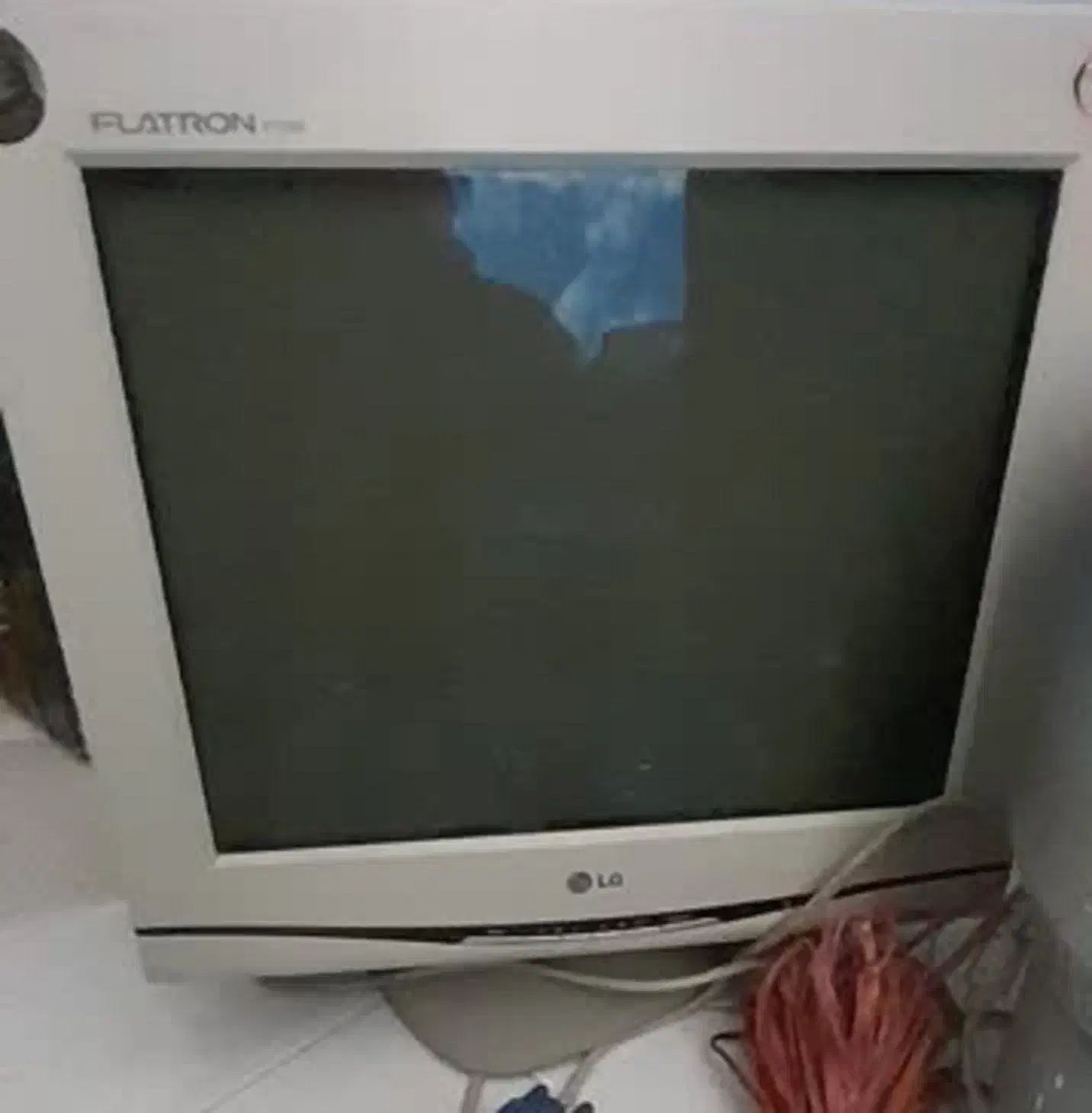 مانیتور crt|تلویزیون و پروژکتور|مشهد, گوهرشاد|دیوار