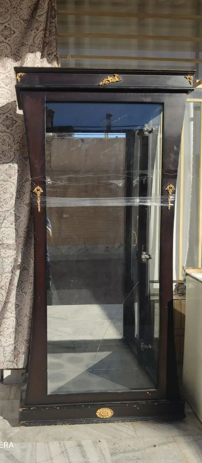 ویترین|بوفه، ویترین، کنسول|شاهین‌شهر, شهرک گلدیس|دیوار