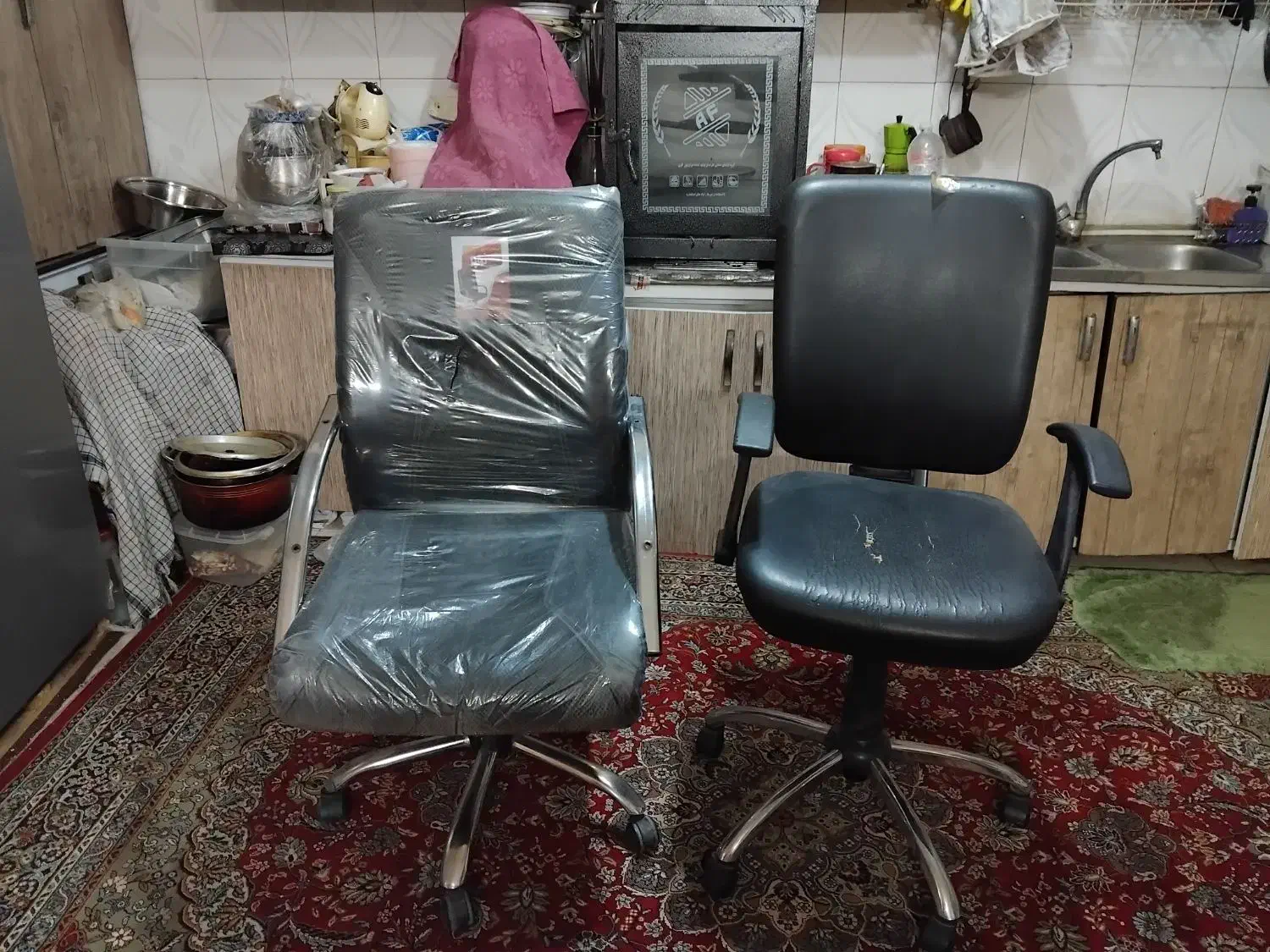 صندلی اداری و مدیریتی|صندلی و نیمکت|بهارستان, |دیوار