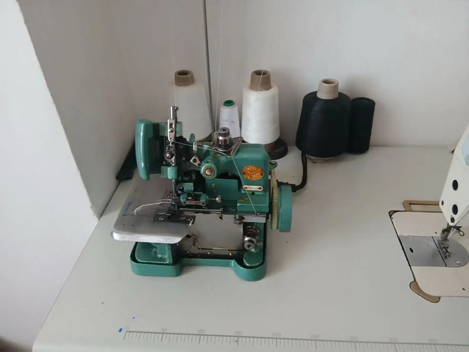 سردوز پروانه|چرخ خیاطی و ریسندگی|نظرآباد, رسالت|دیوار