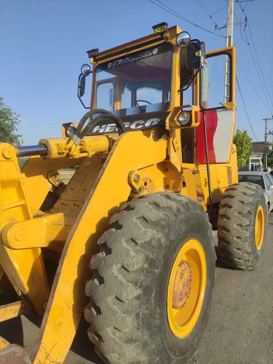 لودر و ماشین خاکبرداری و...|خدمات حمل و نقل|اردبیل, |دیوار