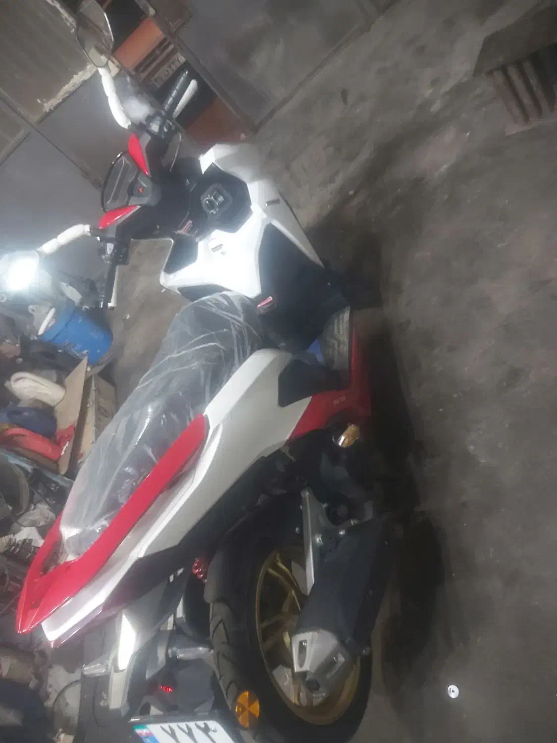 کلیک ۱۸۰درحد|موتورسیکلت|مشهد, سجادیه|دیوار