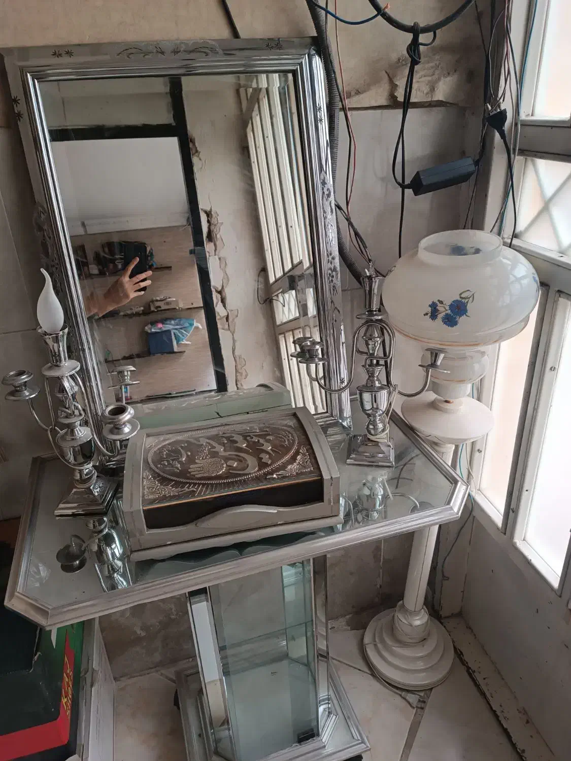 آیینه و شمعدان و جا قرآن سالم وتمیز|بوفه، ویترین، کنسول|اصفهان, فجر|دیوار