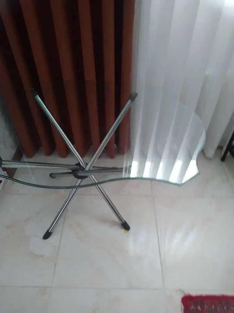 میز چهار نفره شیشه ای|میز و صندلی غذاخوری|تبریز, |دیوار