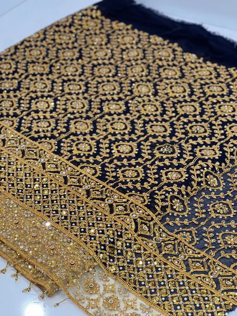 فروش انواع پارچه مجلسی و نخی در پارک دباغیان|لباس|بندرعباس, |دیوار