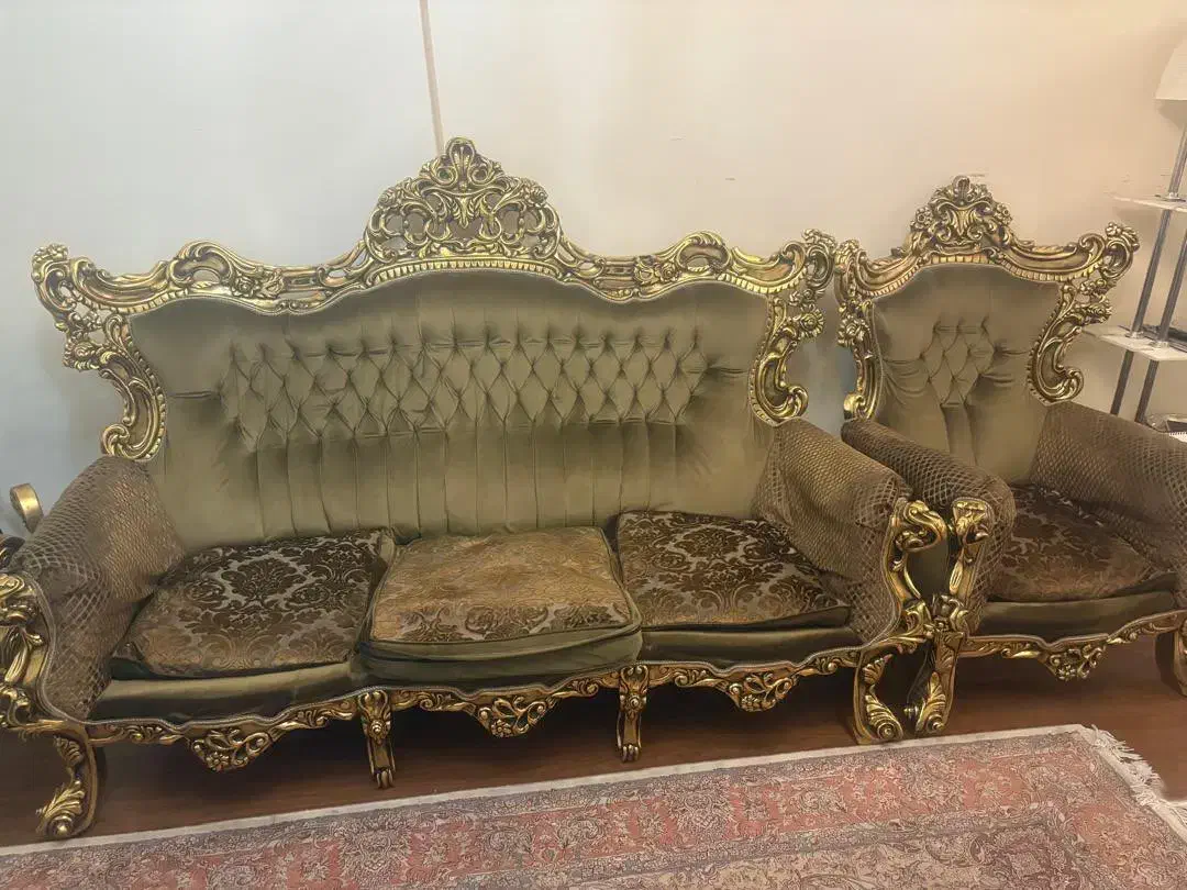 ست مبل ۹نفره سلطنتی|مبلمان خانگی و میز عسلی|تهران, طرشت|دیوار