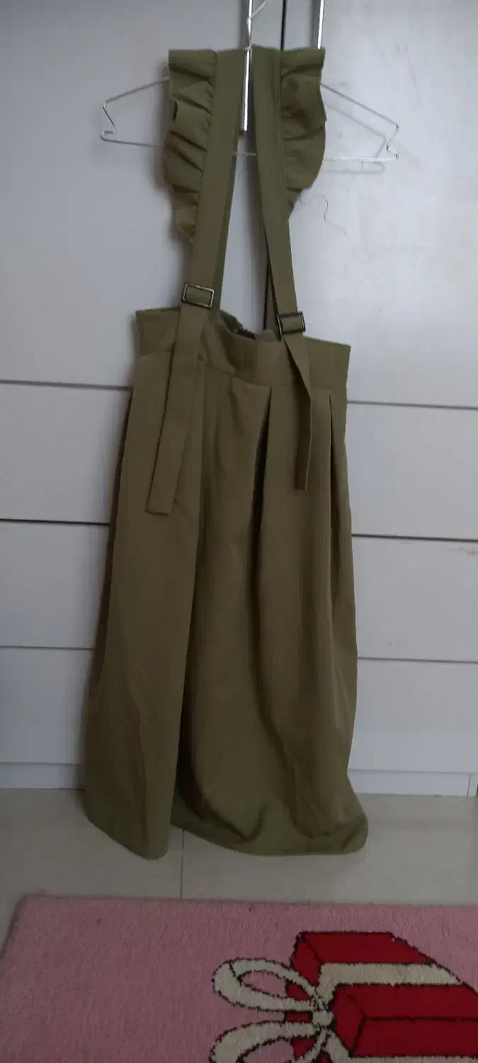 کت مخمل وسارفون|لباس|اسفراین, |دیوار