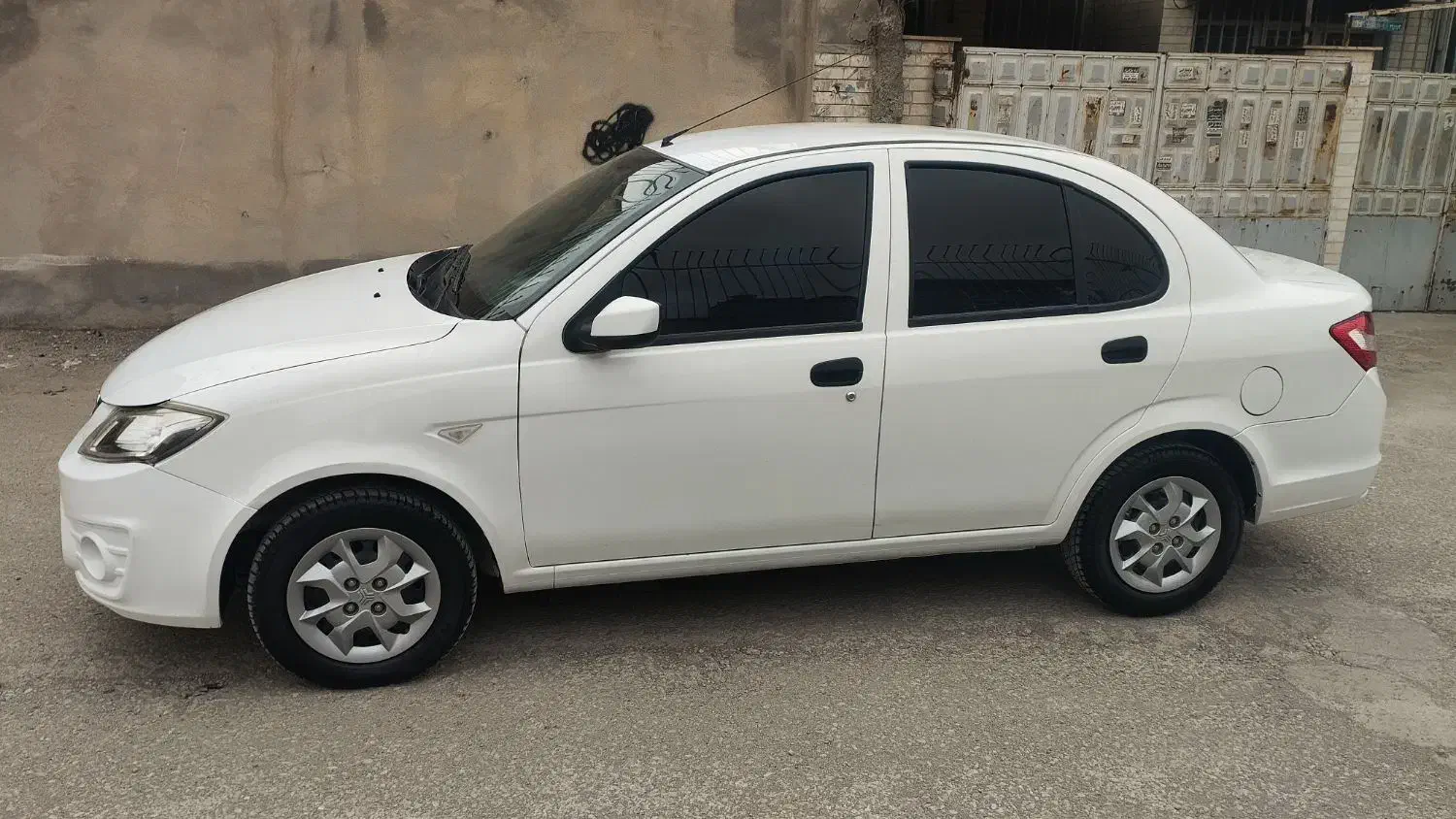 ساینامدل۱۴۰۰تک برگ استثنایی|خودرو سواری و وانت|کرمانشاه, |دیوار