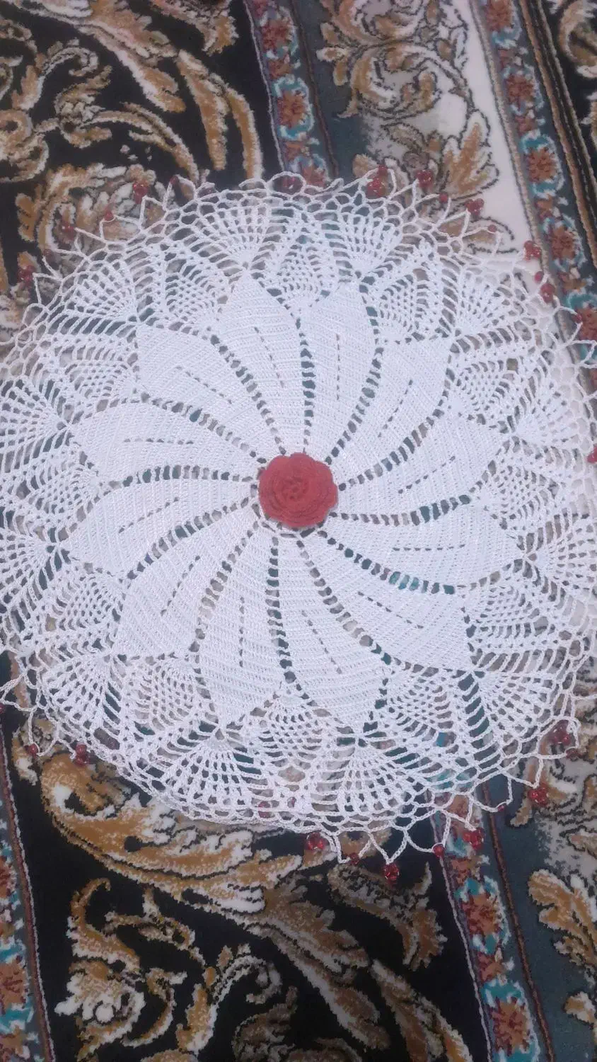 قلاب بافی سرویس عروس|صنایع دستی و سایر لوازم تزئینی|قم, باغ کرباسی|دیوار