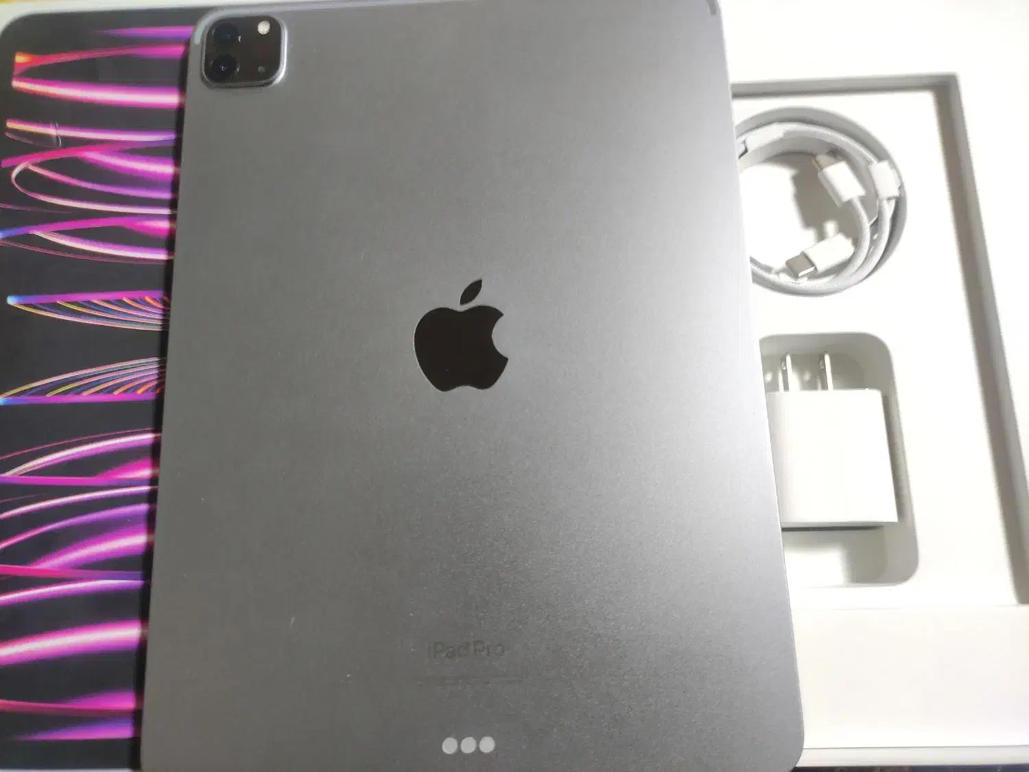 آیپد پرو|تبلت|مشکیندشت, |دیوار