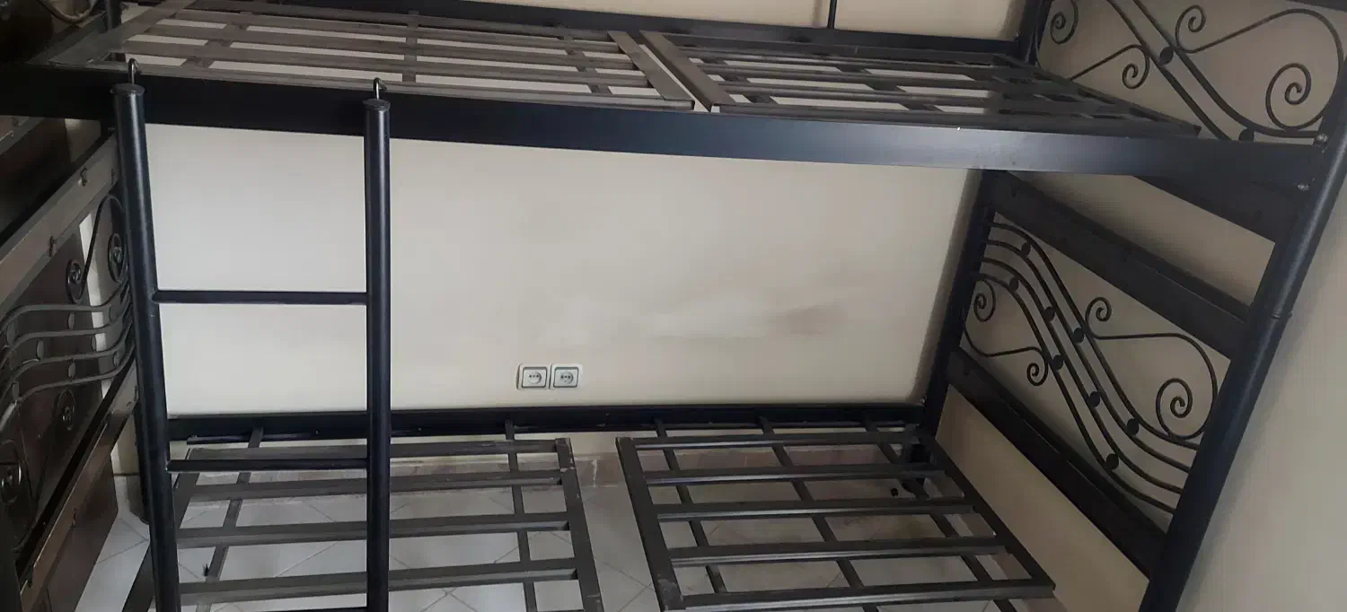 تخت خواب دوطبقه|تخت و سرویس خواب|تهران, استخر|دیوار