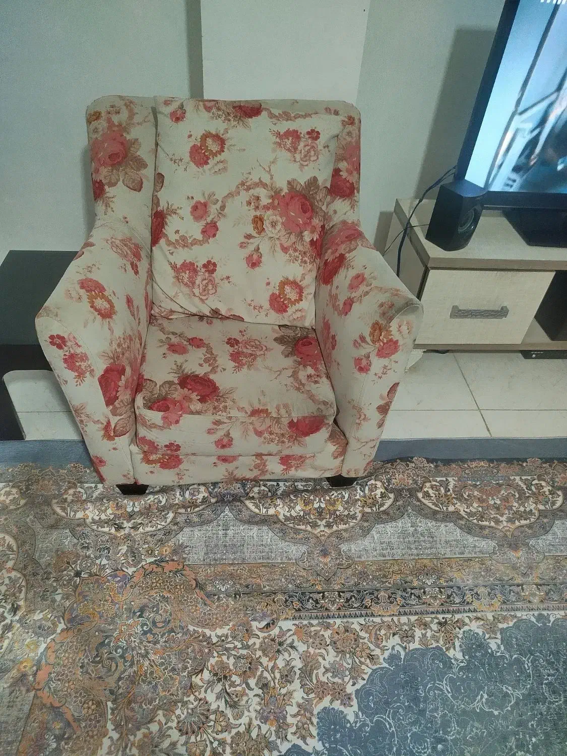 مبل هفت نفره راحتی|مبلمان خانگی و میز عسلی|محمدیه-قزوین, |دیوار