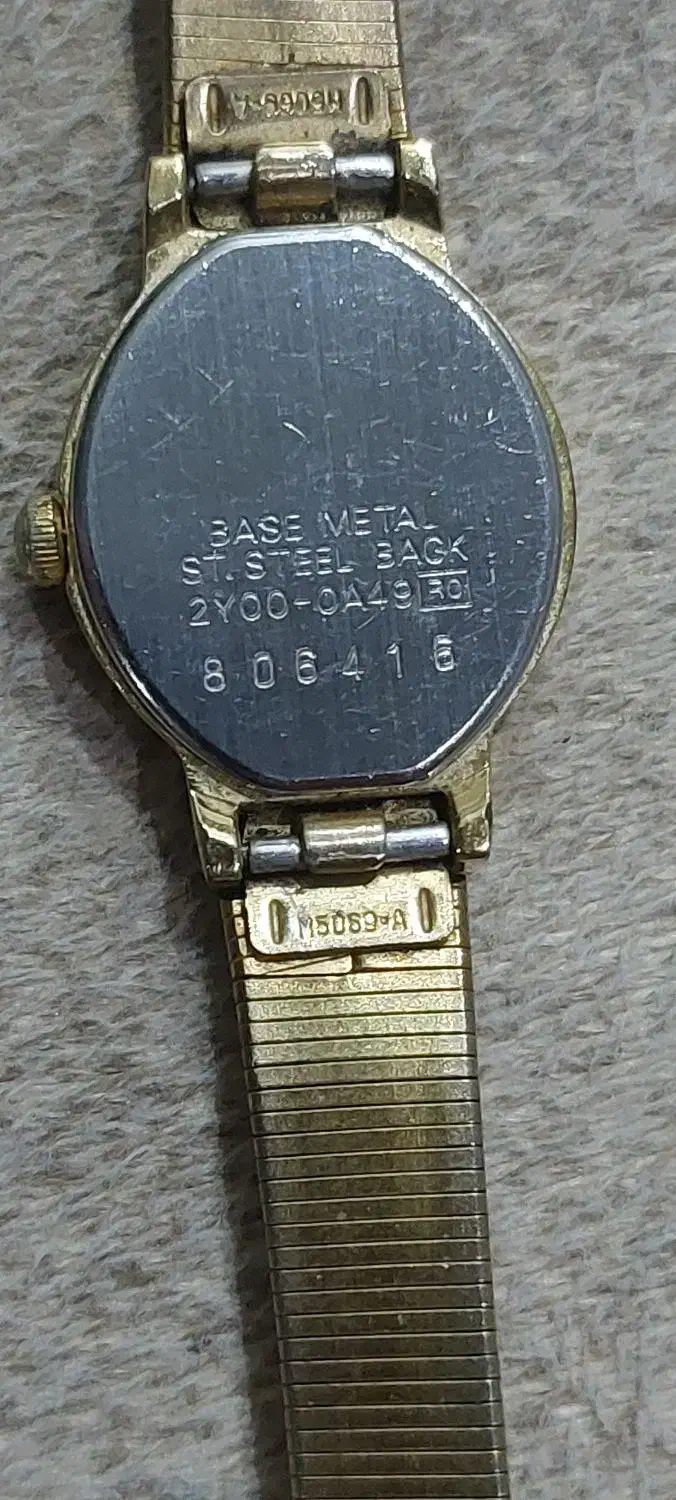 ساعت طلایی سیکو کوارتز اصل ژاپن|ساعت|رشت, بازار|دیوار