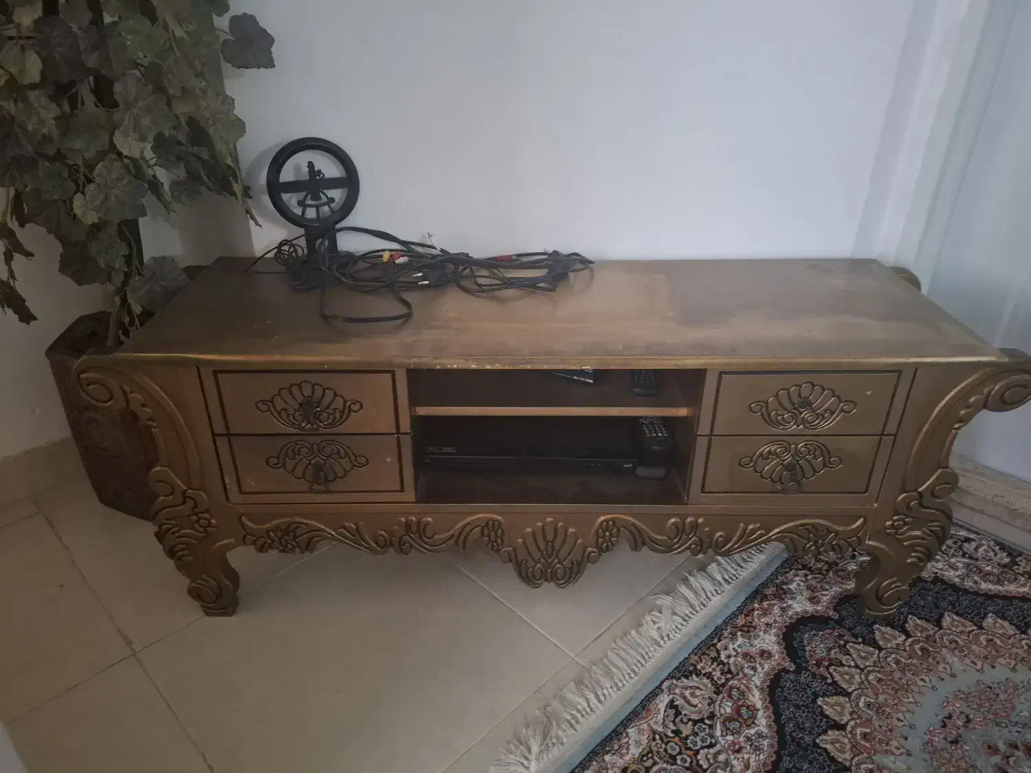 میز چوبی|میز تلویزیون|رشت, گلزاران|دیوار