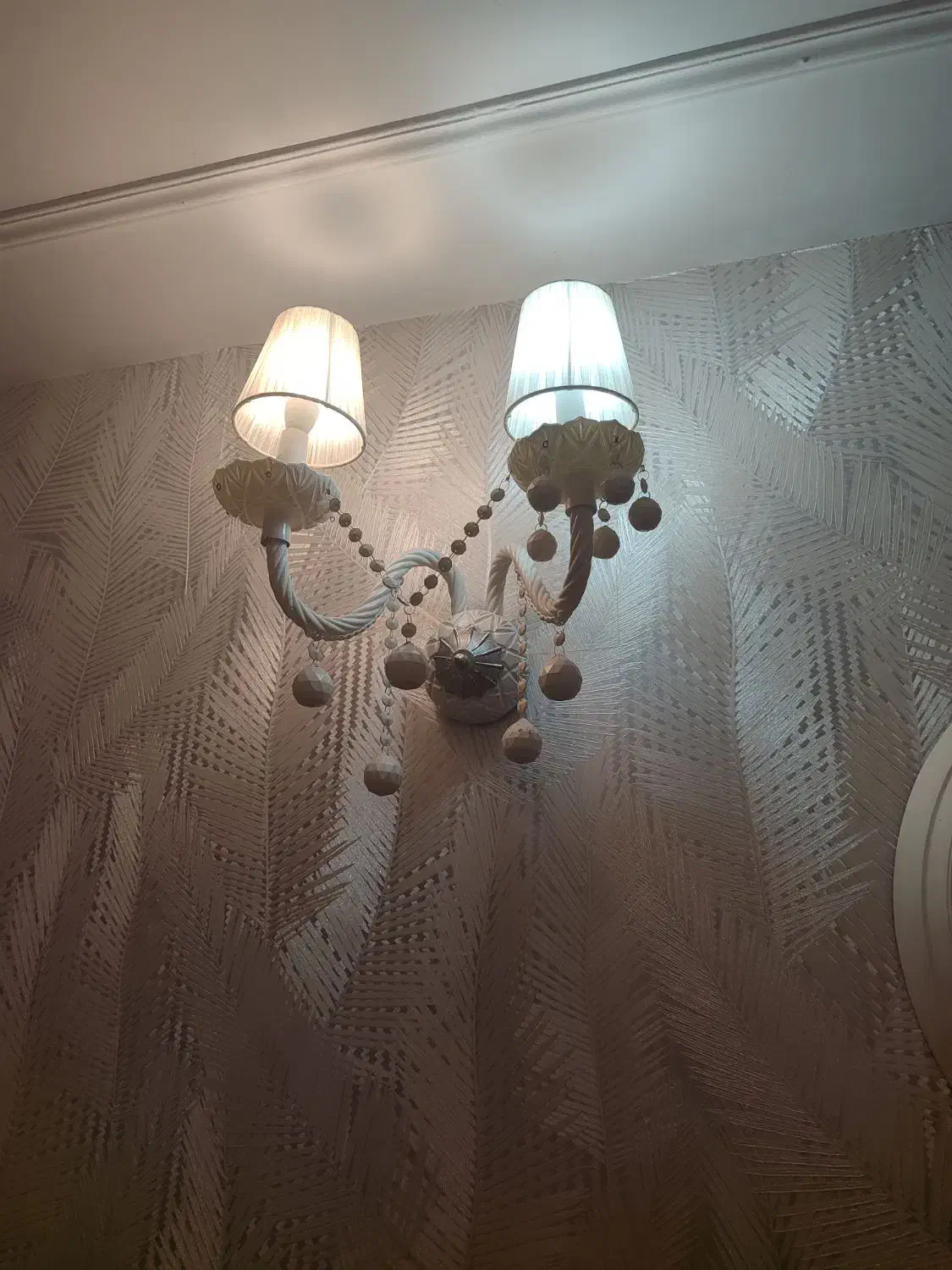 لوستر شش شعله ودیوار کوب دو شعله|لوستر و چراغ آویز|فردیس, شهرک راه آهن|دیوار