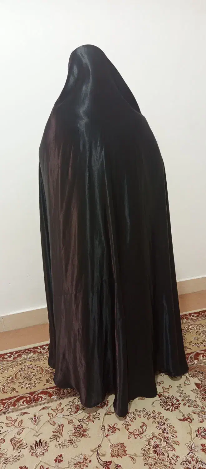 چادر مشکی|لباس|الشتر, |دیوار