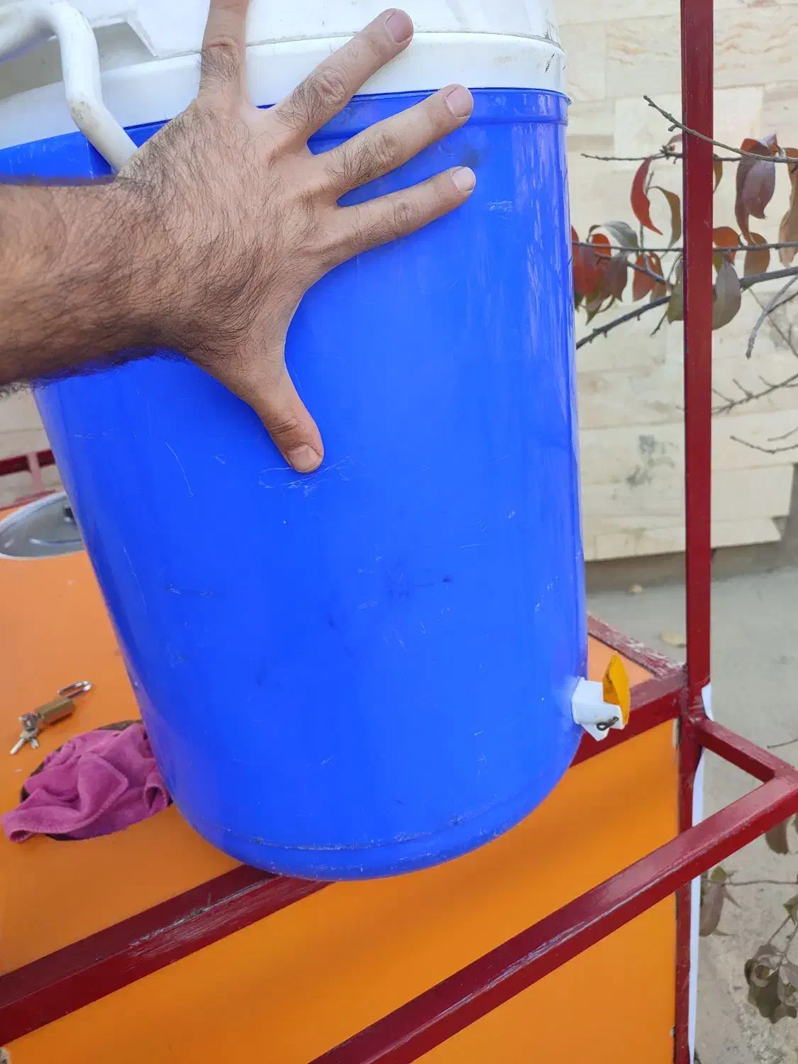 کلمن یا فلاکس آب ۴۵ لیتری بزرگ|ظروف نگهدارنده، پلاستیکی، یک‌بارمصرف|بوکان, |دیوار