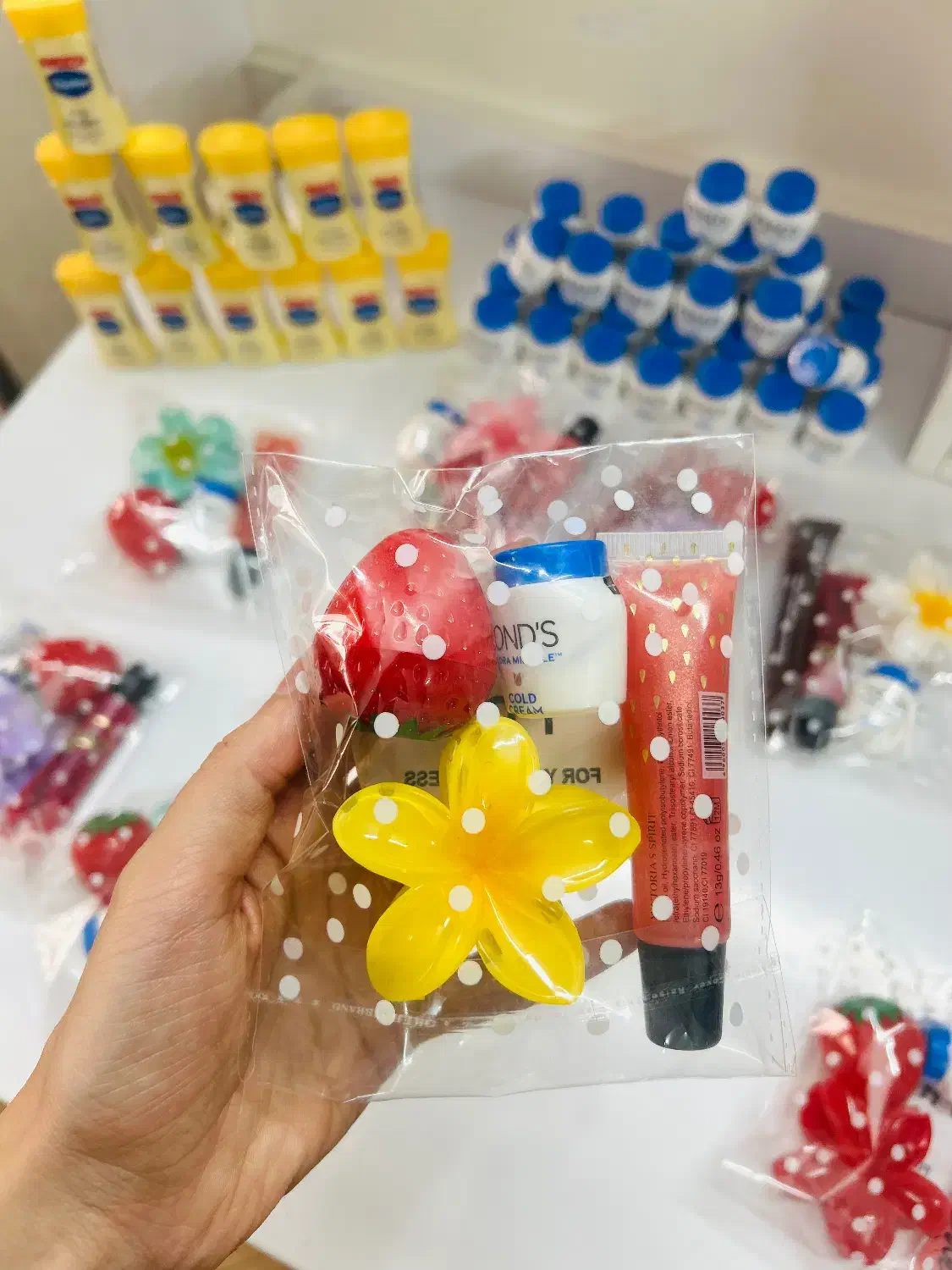 پک هدیه فوق اقتصادی|آرایشی، بهداشتی، درمانی|اصفهان, شهرک کاوه|دیوار