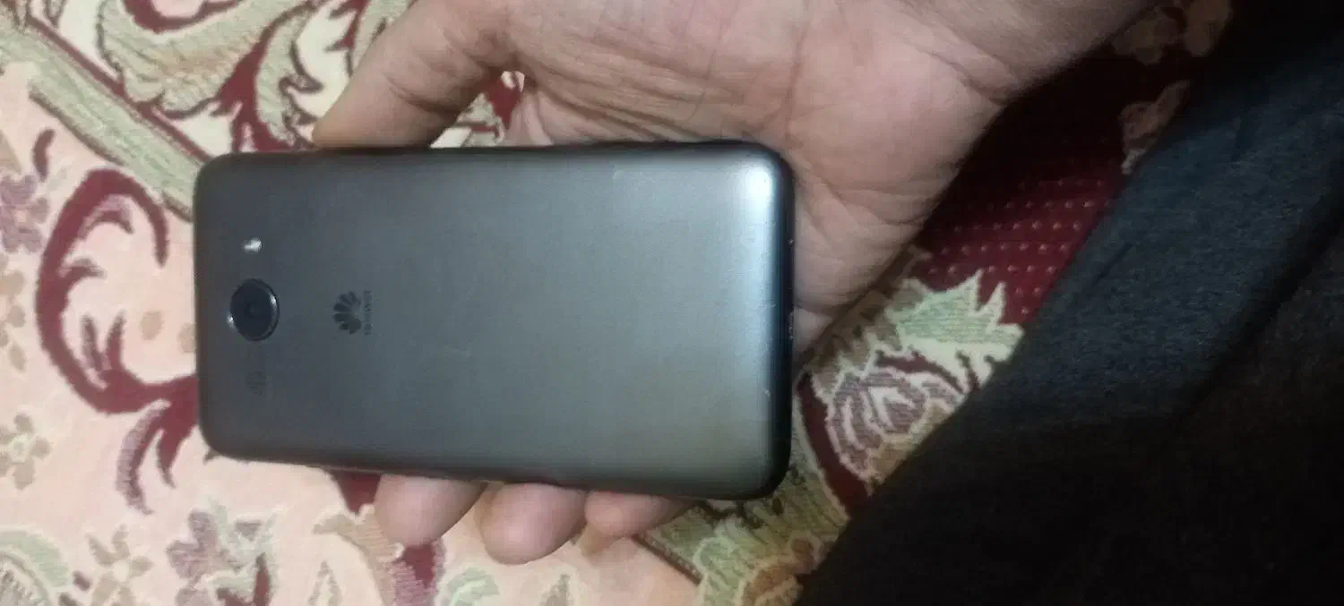 هواوی وای ۳ در جده آکبند وضعیت سفید|موبایل|تبریز, |دیوار