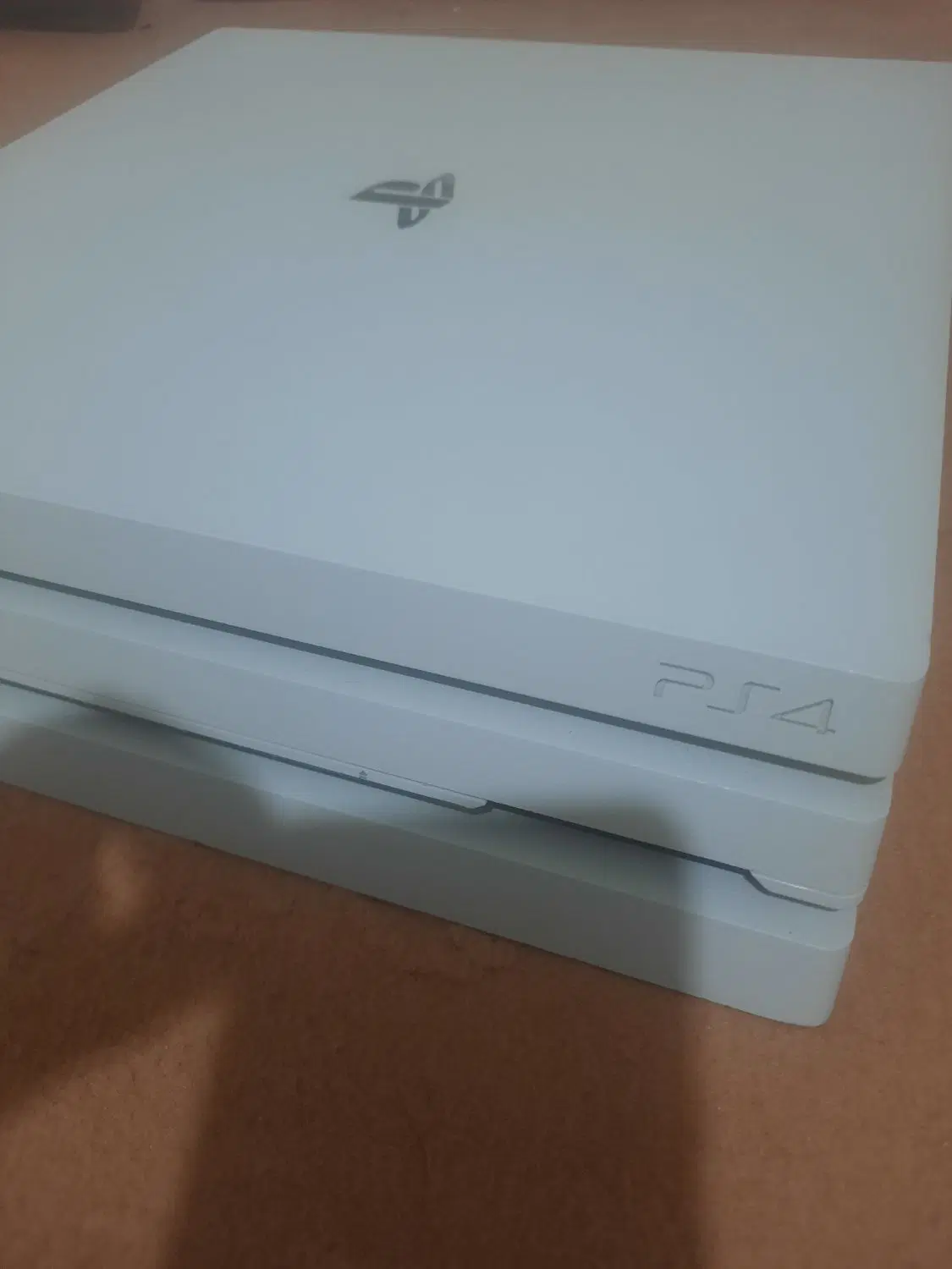 ps4 pro رنگ سفید|کنسول، بازی ویدئویی و آنلاین|نهاوند, |دیوار