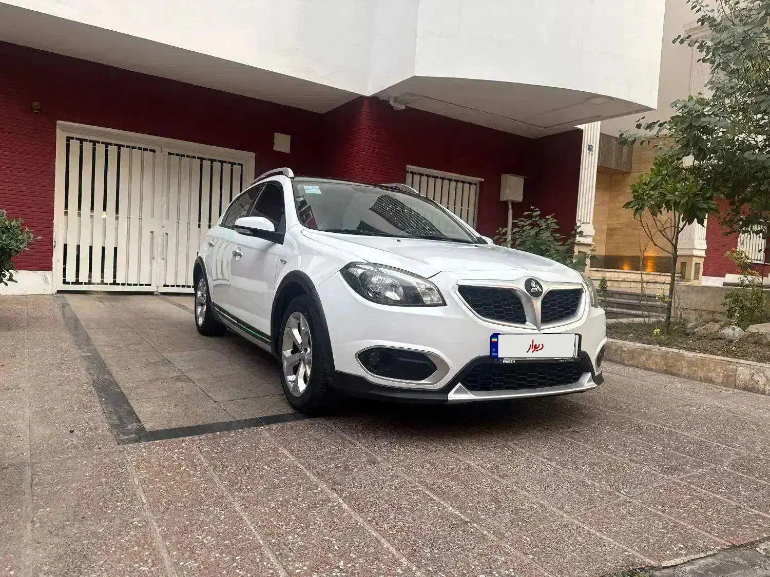 برلیانس کراس ۱۶۵۰|خودرو سواری و وانت|تهران, سعادت‌آباد|دیوار