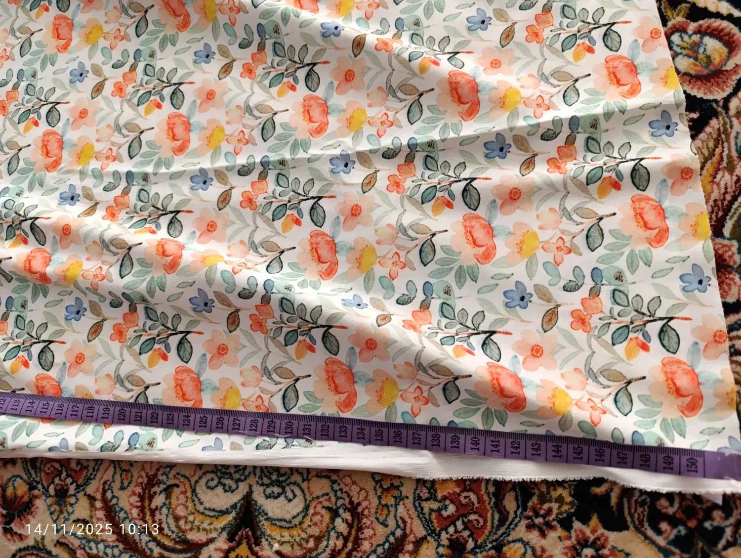 انواع پارچه به قیمت پارسال|لباس|نجف‌آباد, دلگشا|دیوار