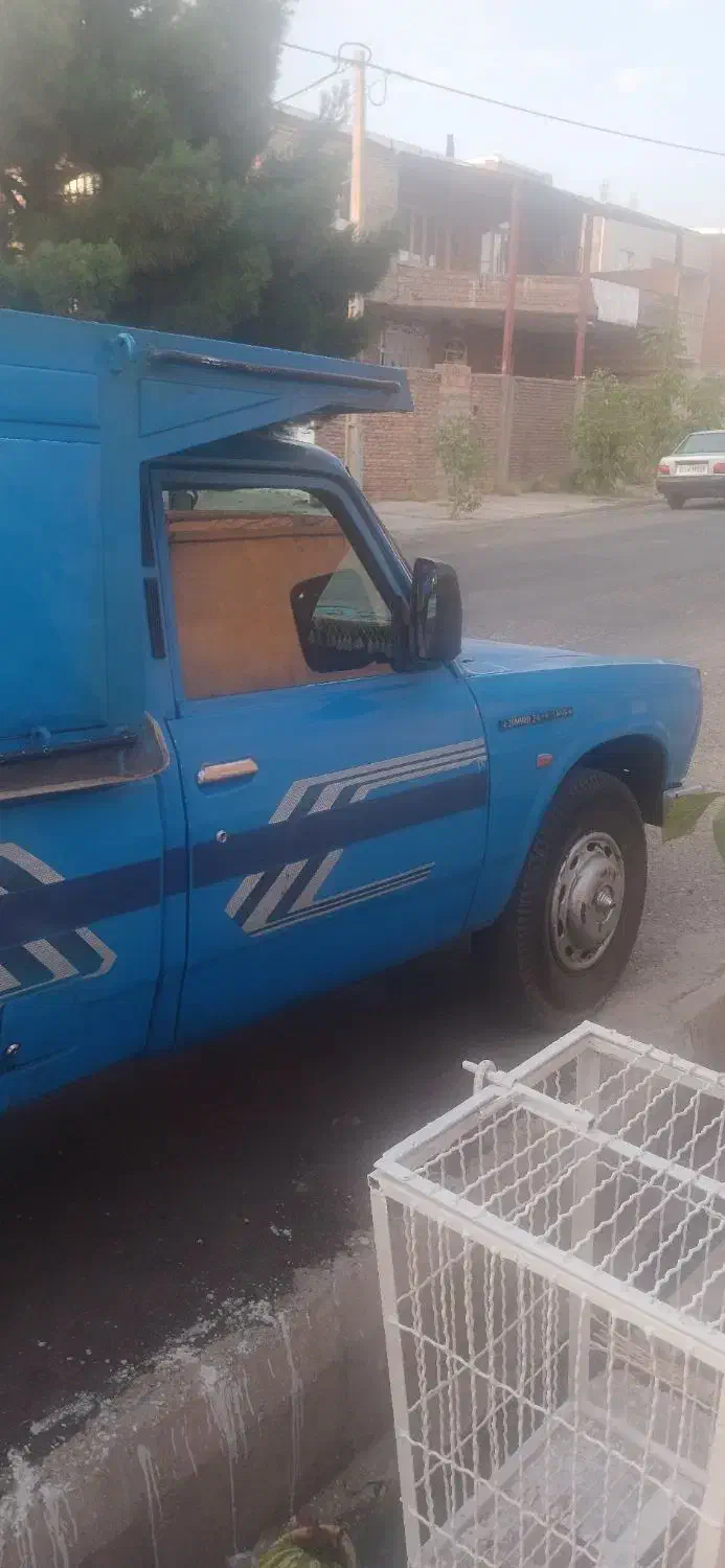 نیسان مدل ۹۳ پنج دنده اتاق دار|خودرو سواری و وانت|شاهین دژ, |دیوار