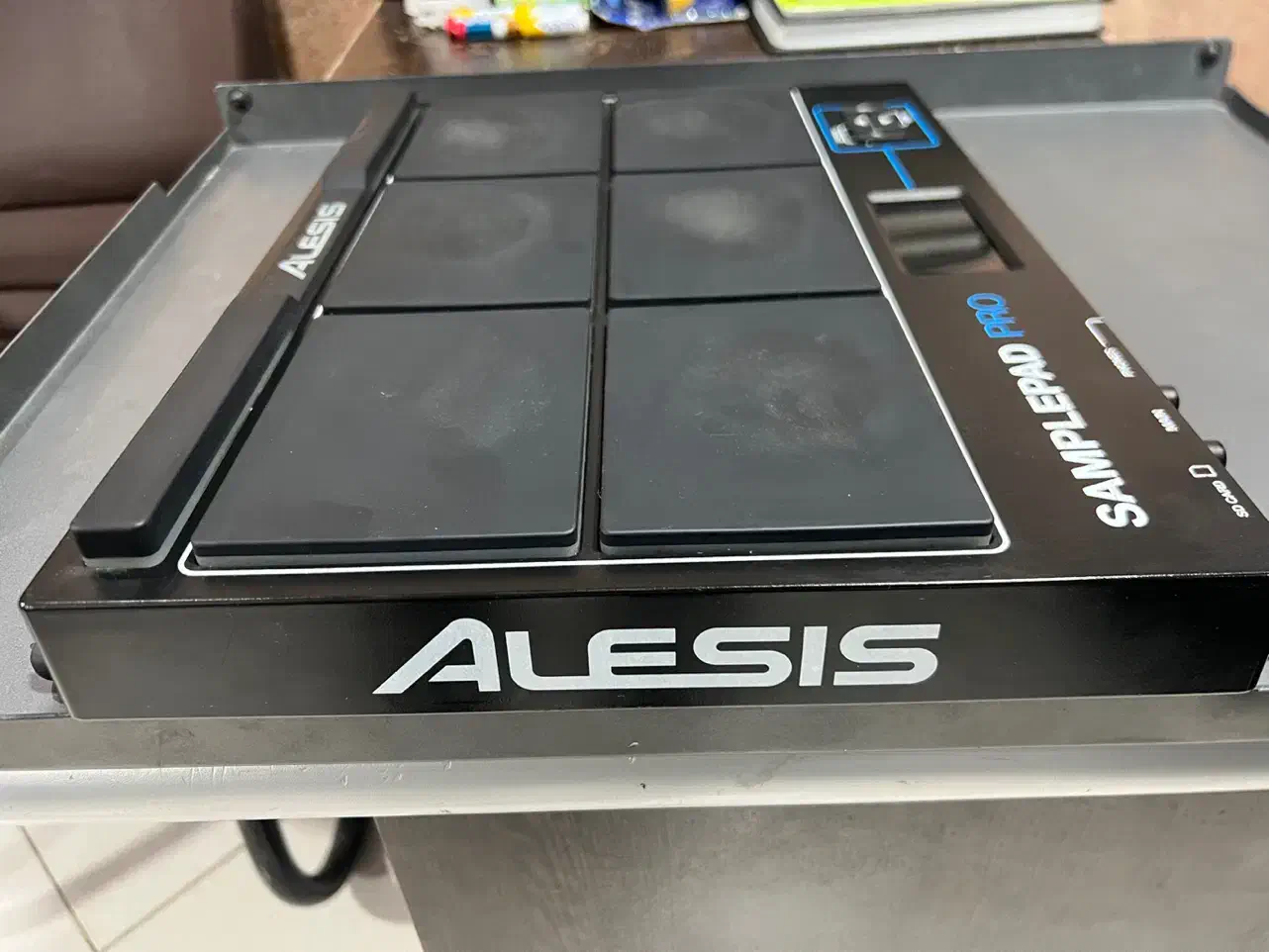 پرکاشن الیسیس|درام و پرکاشن|سنندج, |دیوار