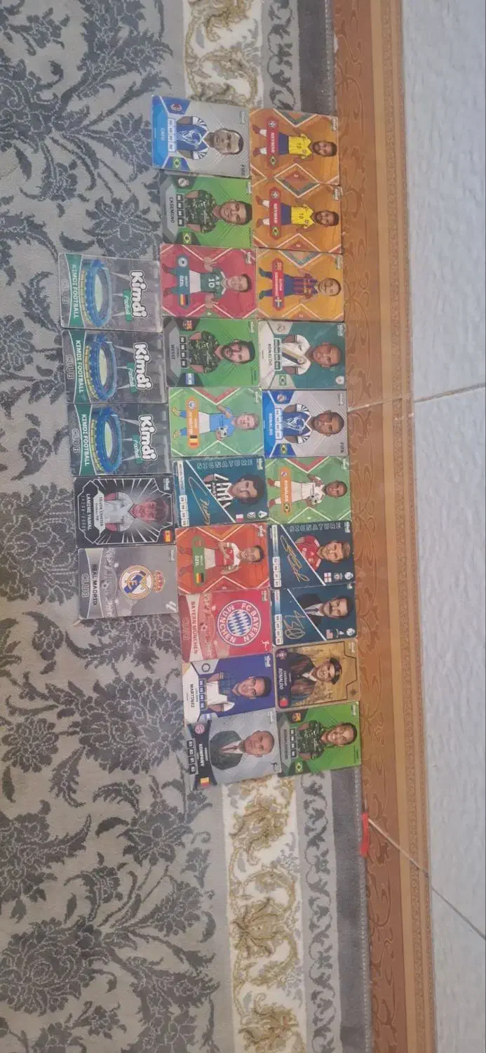 کیمدی نو|اسباب‌‌بازی|تربت جام, شاد|دیوار