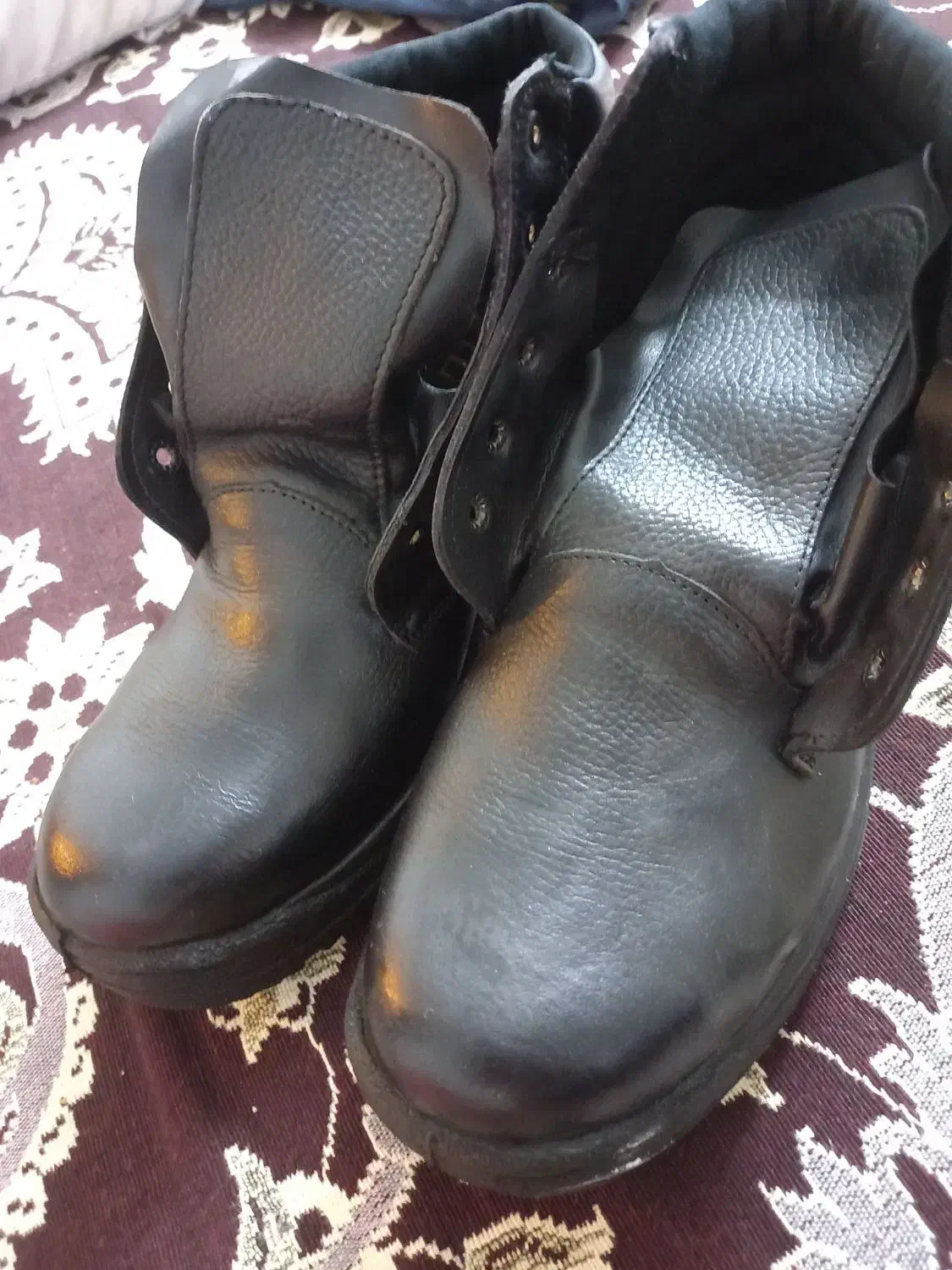 کفش چرمی سایز ۴۳|کیف، کفش، کمربند|بروجرد, |دیوار