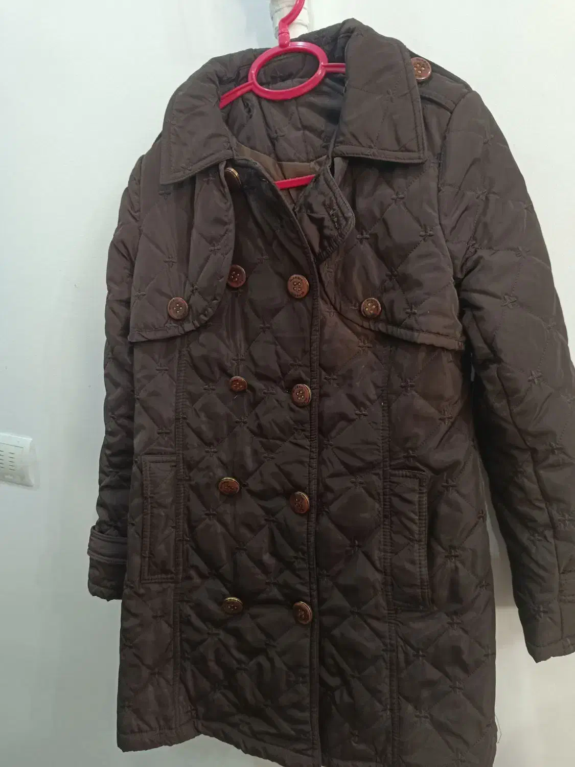 تعدادی پالتو وبارانی و مانتو سایز 36تا 44|لباس|فردیس, منظریه|دیوار