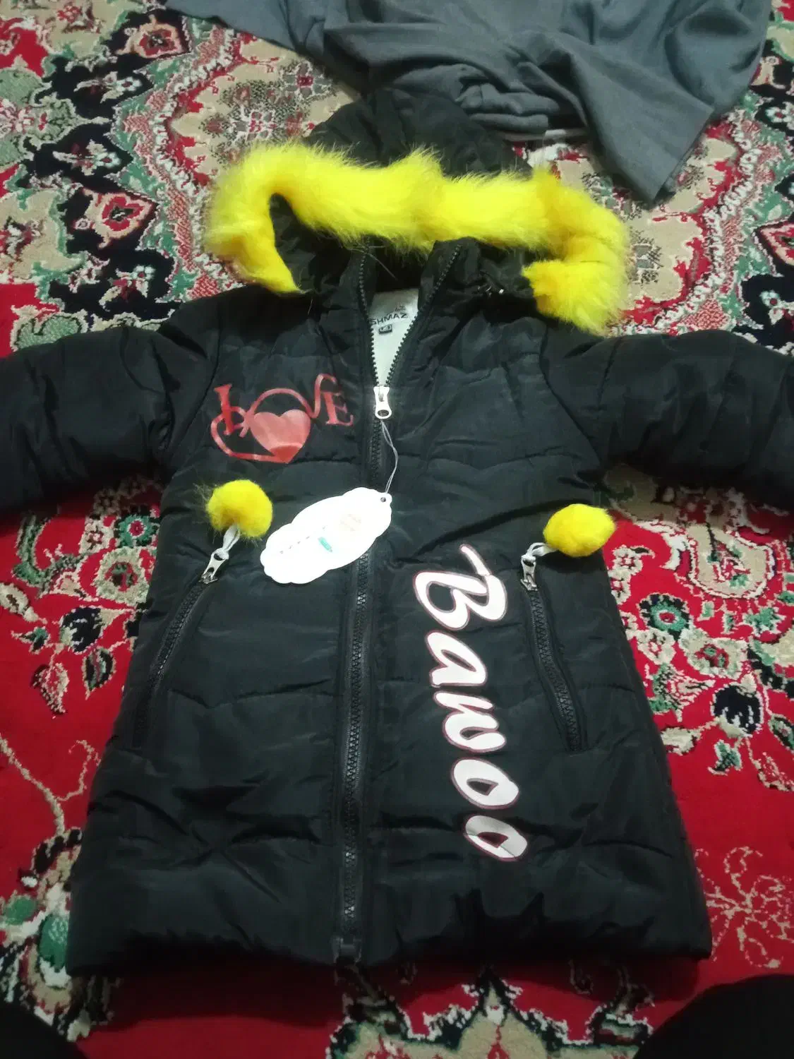 لباس نو|لباس|ایوان, |دیوار