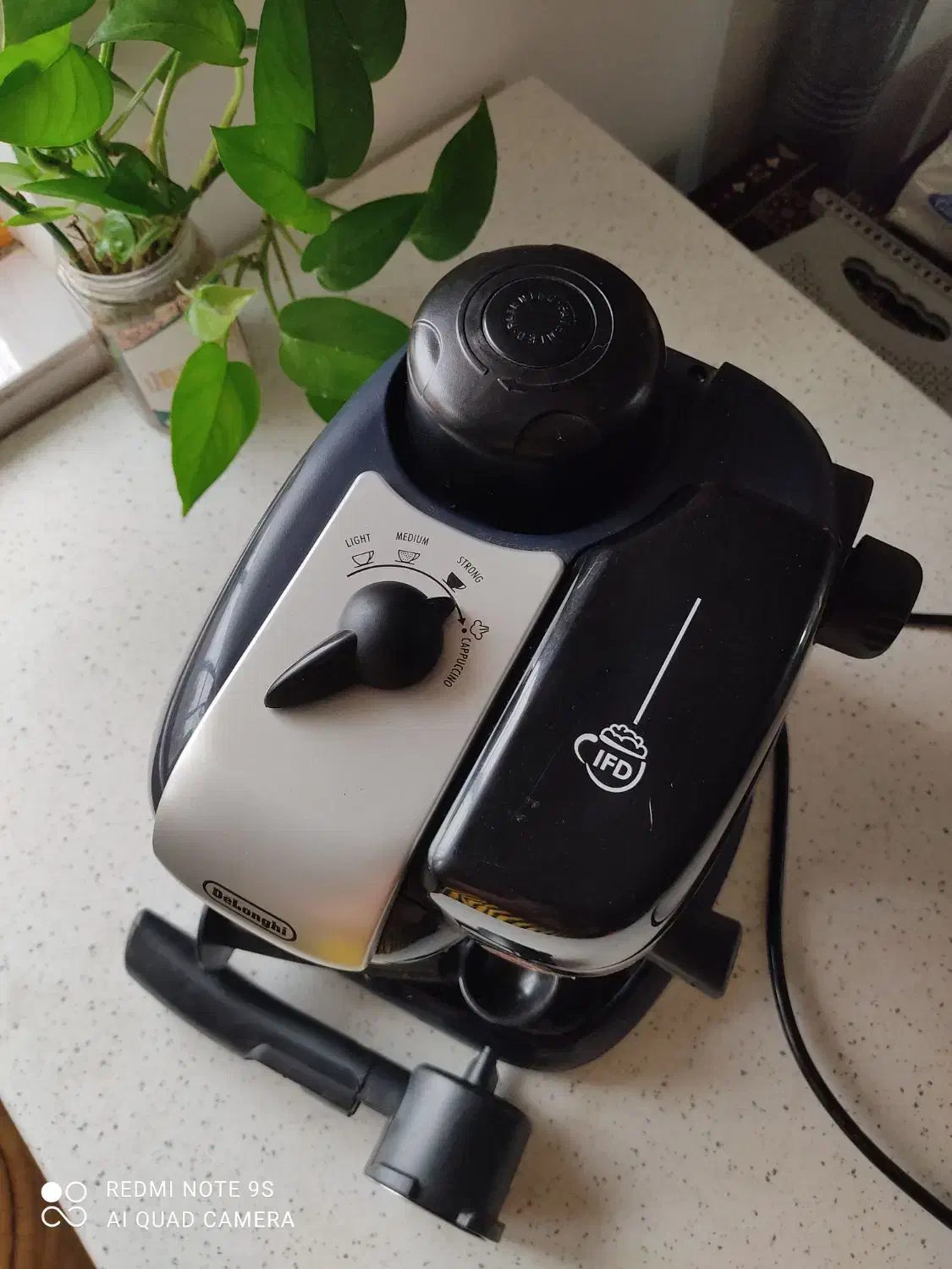 قهوه‌ساز|سماور، چای‌ساز، قهوه‌ساز|صومعه‌سرا, |دیوار