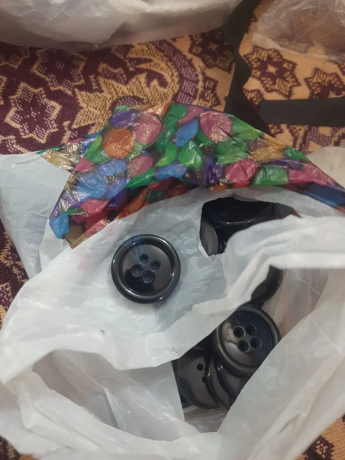 دکمه|لوازم خیاطی و بافتنی|قم, وادی السلام|دیوار