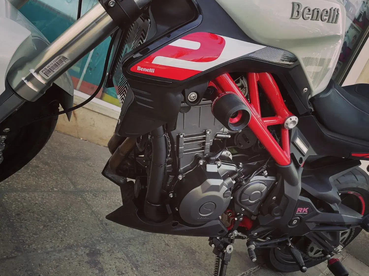 موتور بنلی300تمام اقساط جفت سیلندردرحدصفر واقعی|موتورسیکلت|شیراز, شریفآباد|دیوار