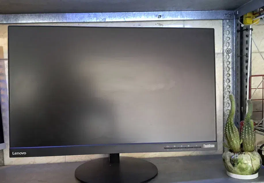 مانیتور 23 اینچ لنوو IPS|قطعات و لوازم جانبی رایانه|تبریز, |دیوار