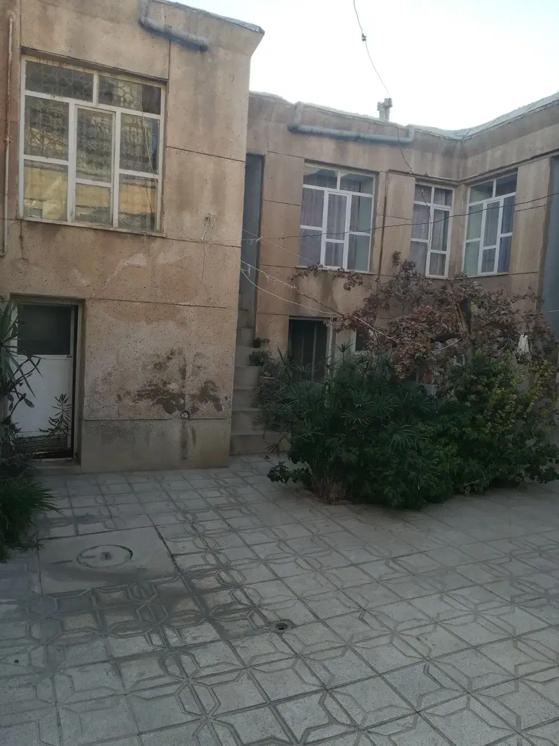 فروش خانه ویلایی|فروش خانه و ویلا|شیراز, سیاه سنگ|دیوار