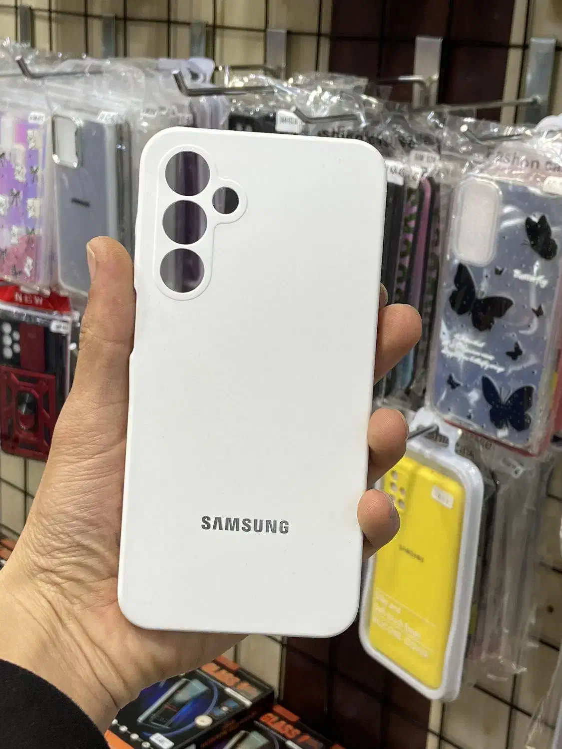 فروش انواع لوازم جانبی موبایل به قیمت مناسب|لوازم جانبی موبایل و تبلت|زنجان, |دیوار