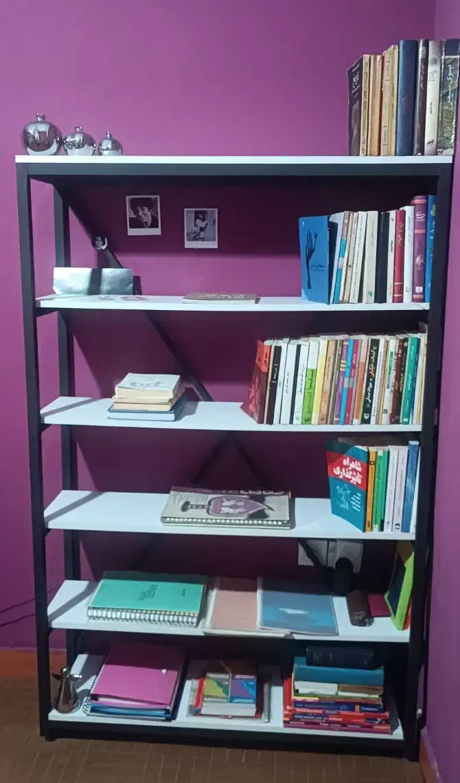 کتابخانه ۶طبقه و میزتحریر|کتابخانه، شلف، قفسه‌های دیواری|گلستان (تهران), |دیوار