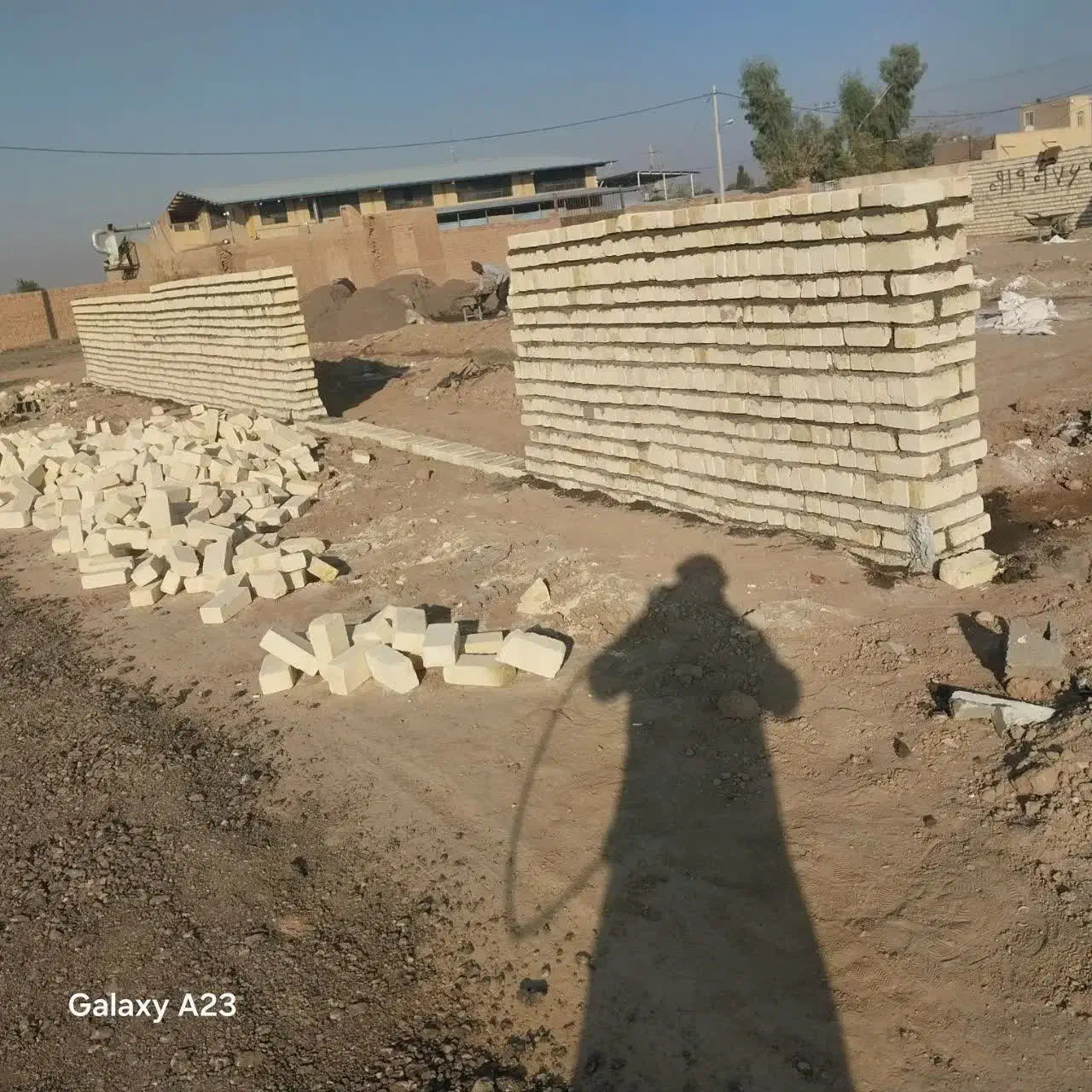 زمین سنددار بادیوارکشی دونبش|فروش زمین و ملک کلنگی|کاشان, شهرک صنعتی راوند|دیوار