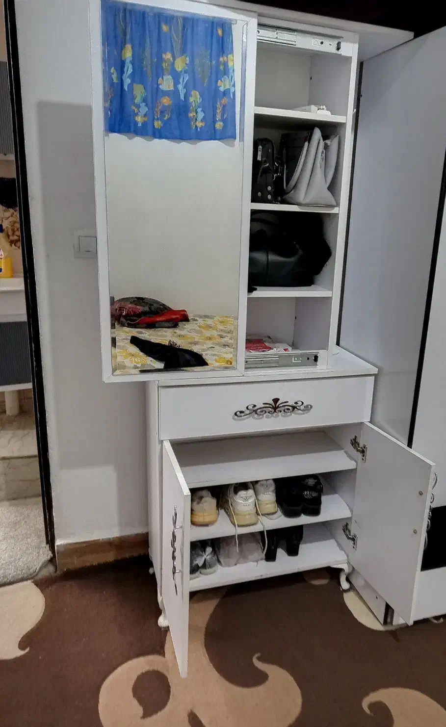 میز ارایشی جا کفشی کمد دراور|جاکفشی، کمد، دراور|شیراز, شهدای شهرک سعدی|دیوار