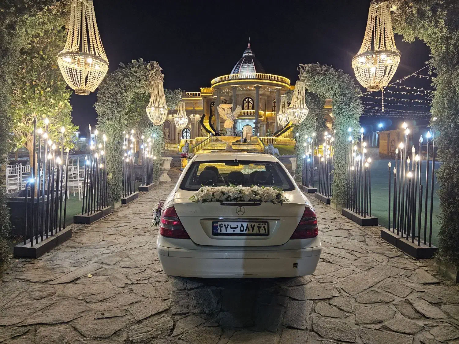 اجاره بی ام و ۶۳۰ کروک و بنز مراسم عروسی|خدمات پذیرایی، مراسم|اراک, |دیوار