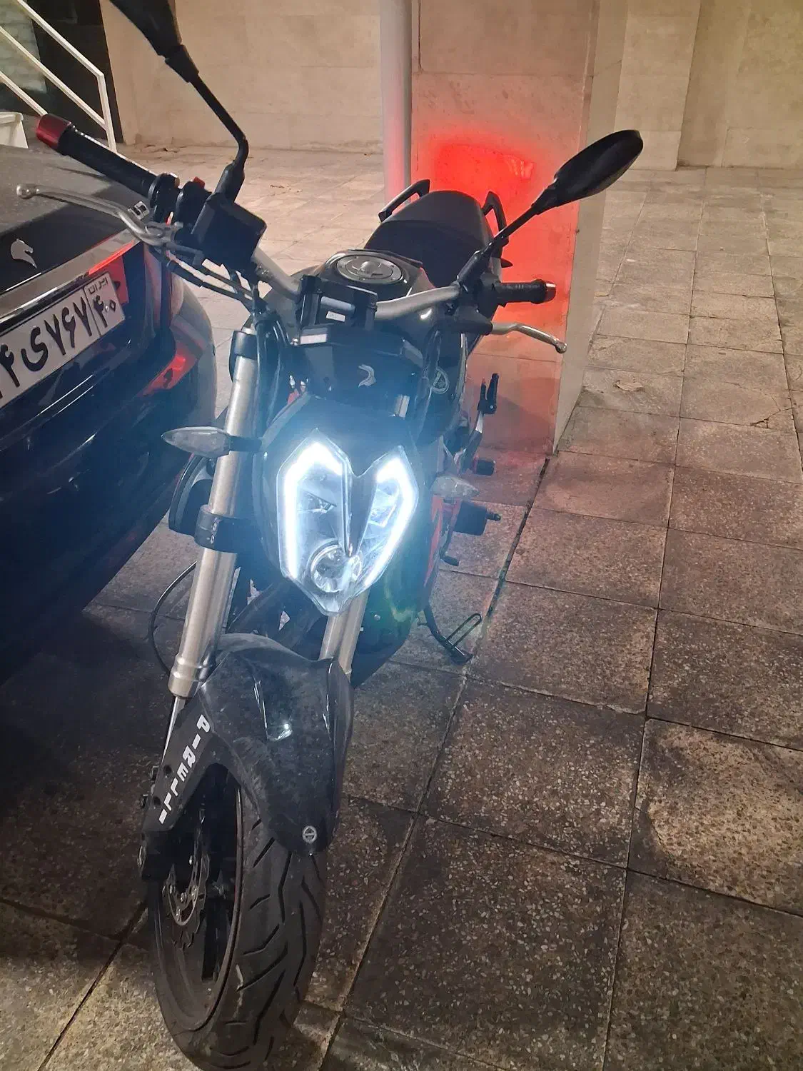 بنلی ۲۵۰ ۲سیلندر|موتورسیکلت|تهران, درختی|دیوار