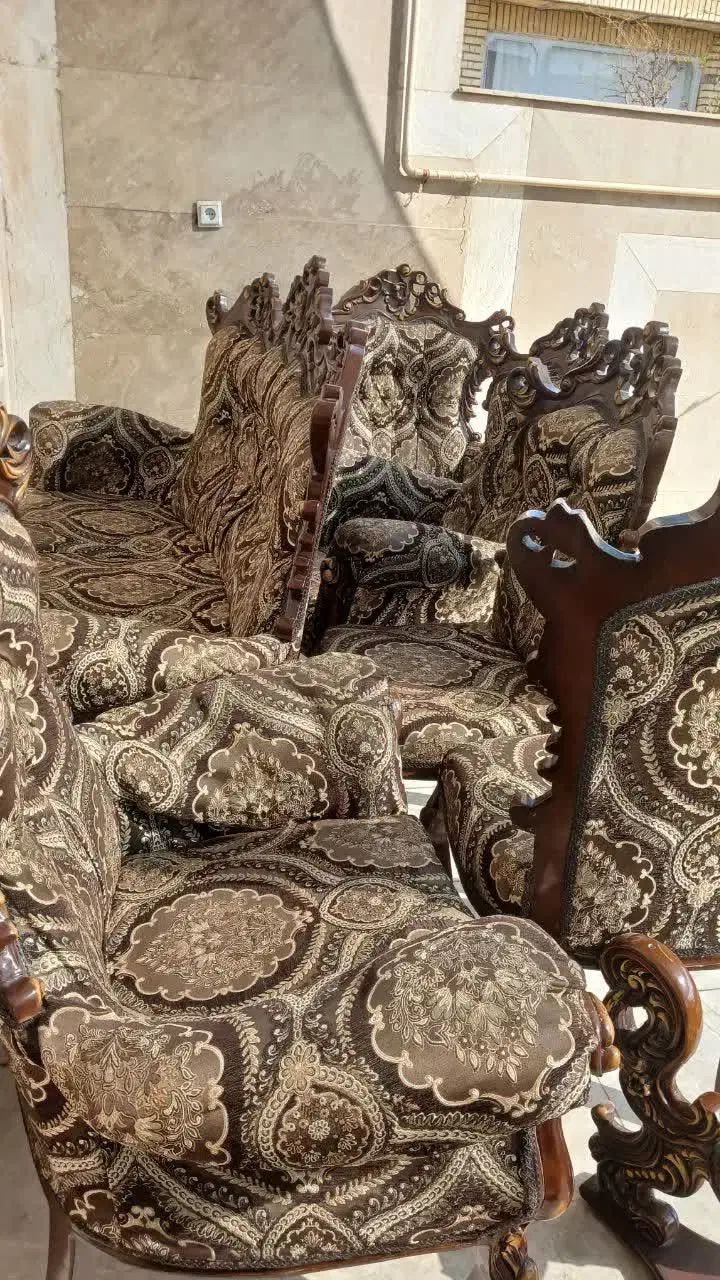 مبل کلاسیک چوفا|مبلمان خانگی و میز عسلی|یزد, |دیوار