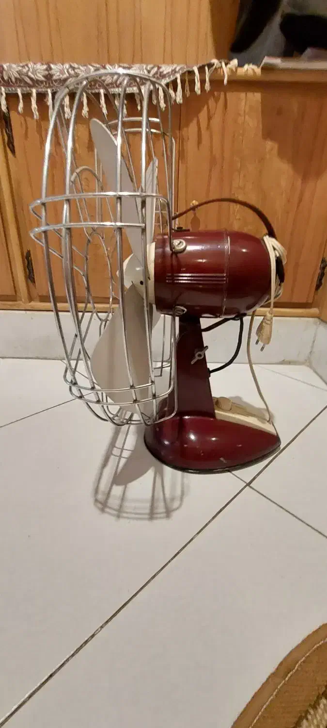 پنکه قدیمی آنتیک|کلکسیون اشیاء عتیقه|اصفهان, خلیل آباد|دیوار